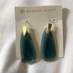 Kendra Scott maize silver drop earrings